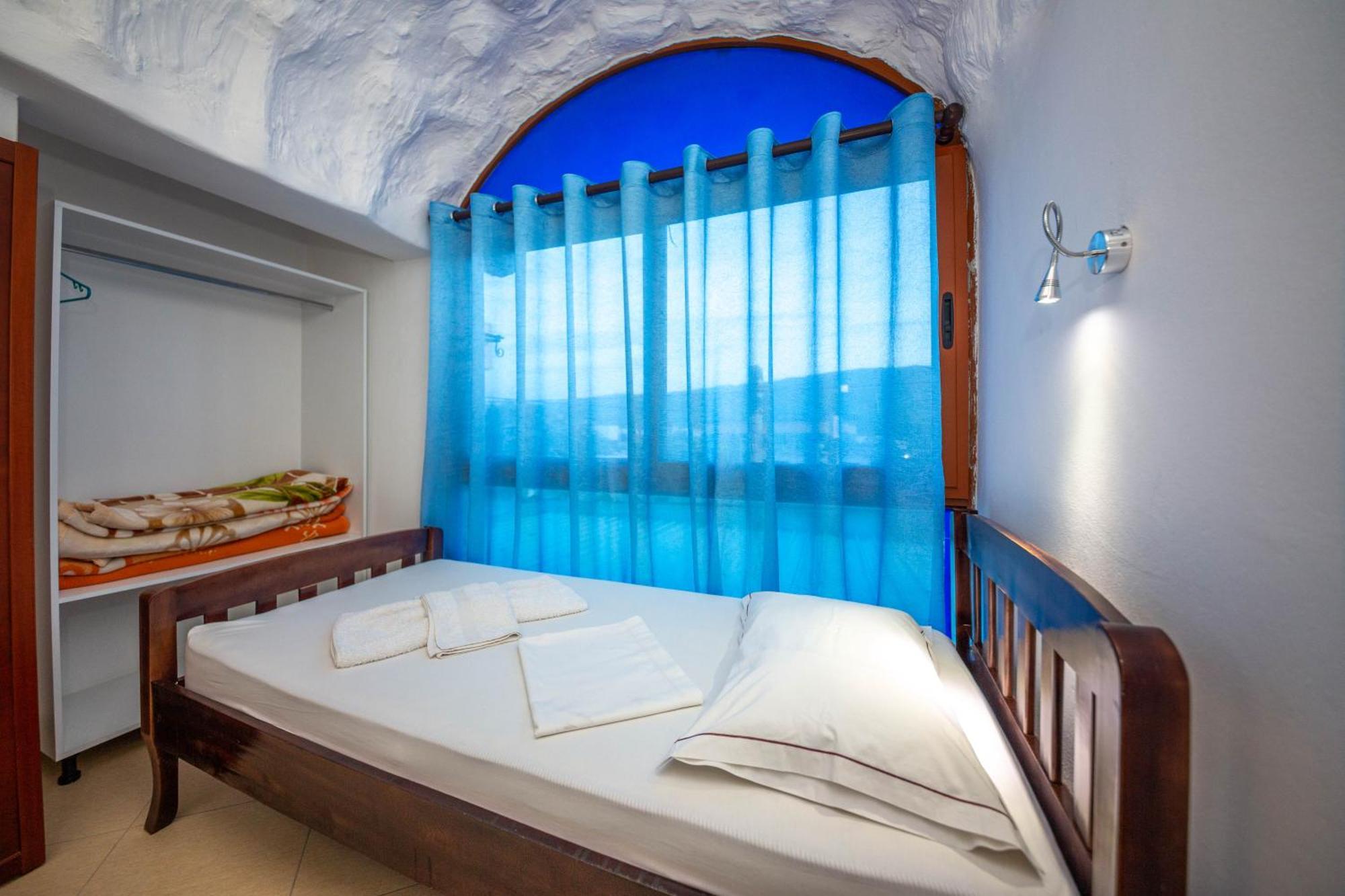 Hotel Shpella Berat Luaran gambar